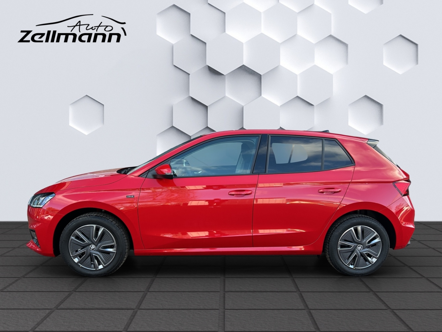 Fabia Tour Navi Digitales Cockpit LED Sperrdiff. ACC Mehrzonenklima Fahrerprofil DAB