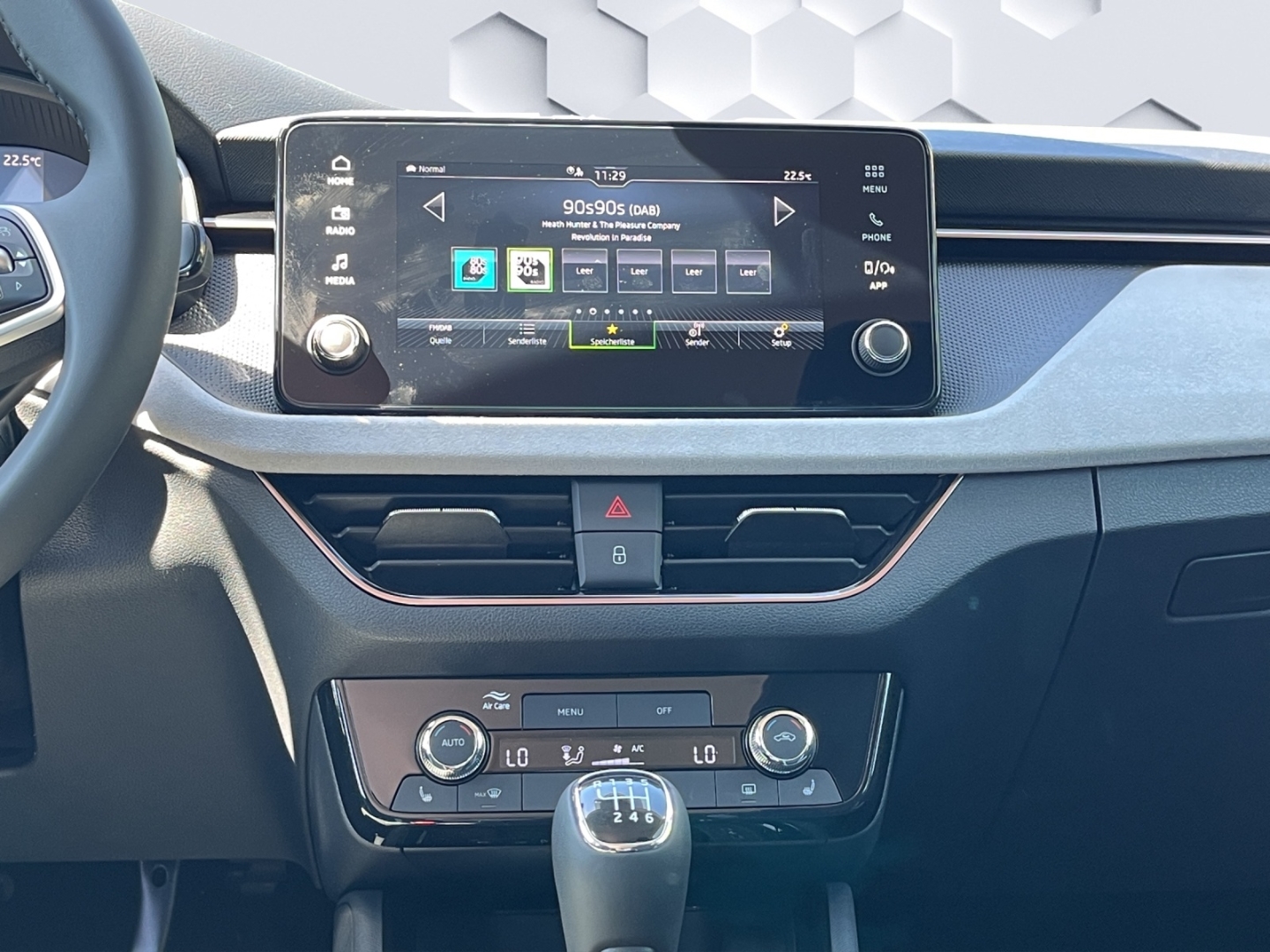 Kamiq Tour Balance 1.0 TSI 85kW MatrixLED ACC Rückfahrkamera Sitzheizung