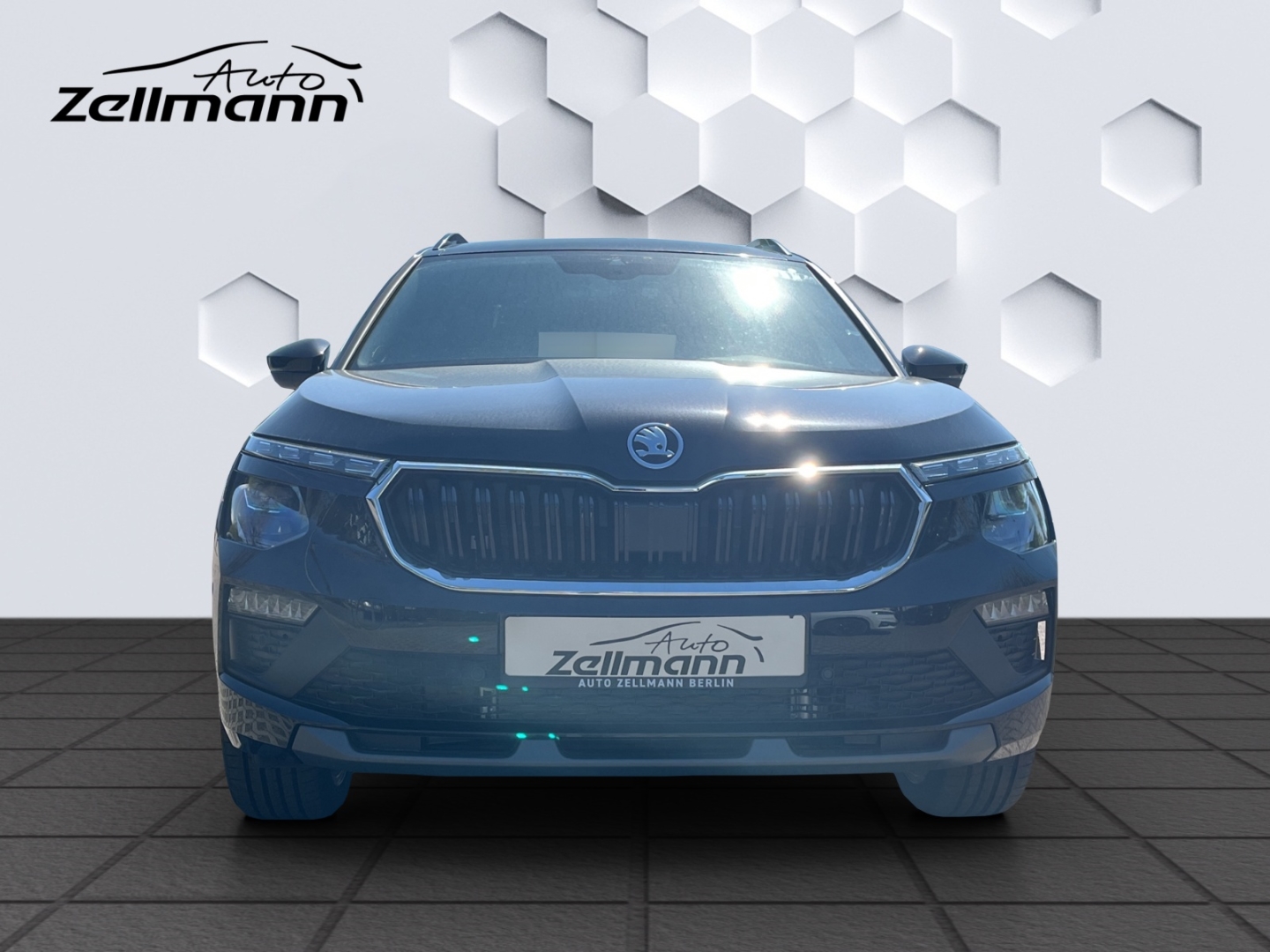 Kamiq Tour 1.5TSI 110kW AHZV MatrixLED PanoDach ACC Rückfahrkamera Sitzheizung