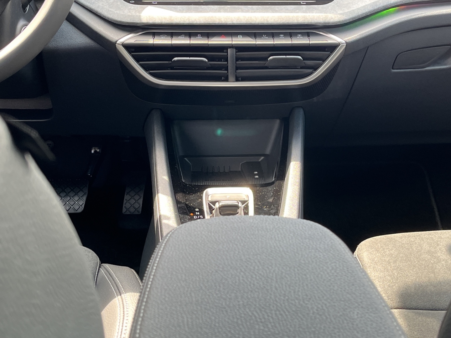 Octavia Combi 1.5 TSI mHEV 110 kW Selection HUD Navi Digitales Cockpit Soundsystem 360 Kamera