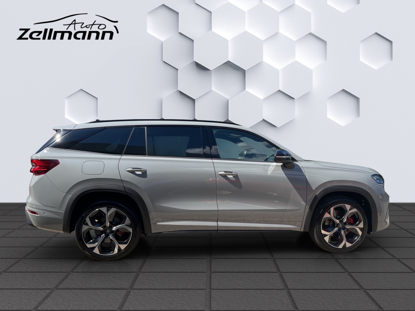 Kodiaq 2.0 TSI 195 kW 4x4 RS Sportpaket HUD AD StandHZG AHK-klappbar Digitales Cockpit