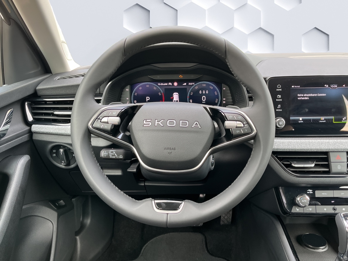 Scala Selection AHK-klappbar Digitales Cockpit LED Sperrdiff. ACC El. Heckklappe Apple CarPlay