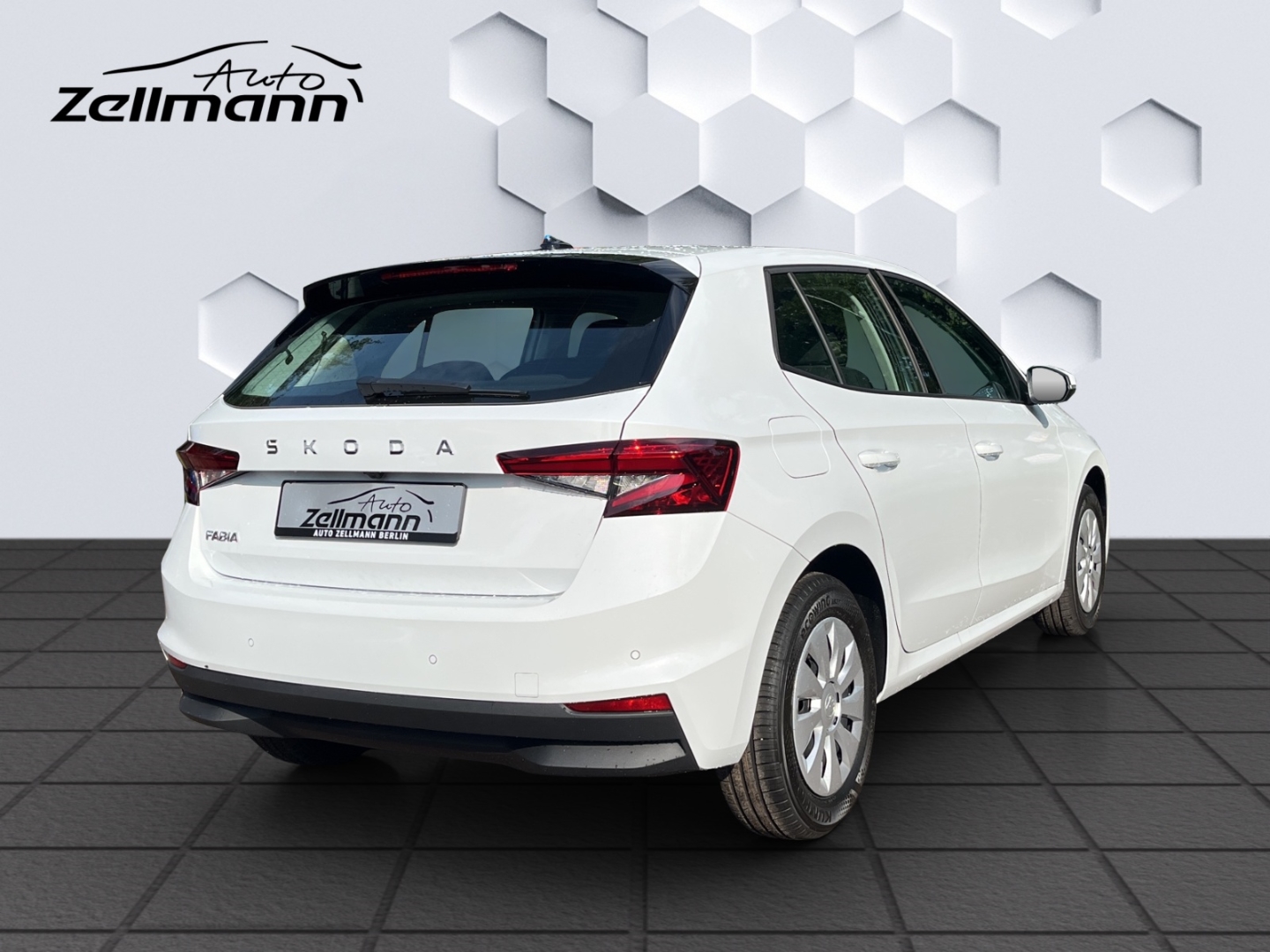 Fabia Selection AHK-abnehmbar LED Sperrdiff. ACC Apple CarPlay Android Auto Mehrzonenklima