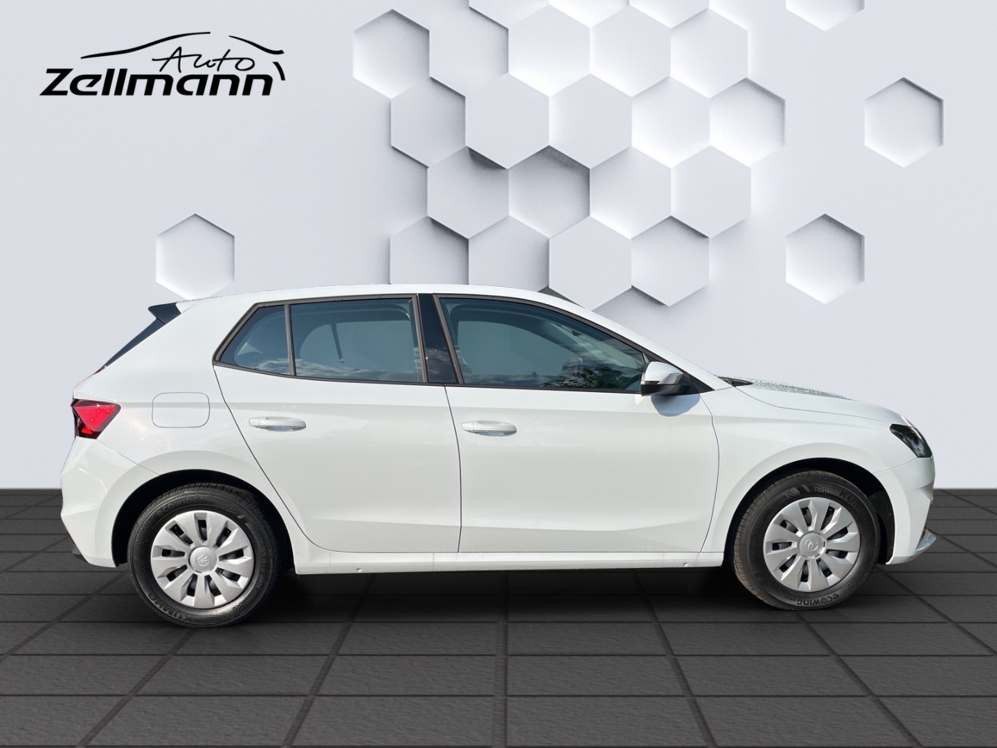 Fabia Selection AHK-abnehmbar LED Sperrdiff. ACC Apple CarPlay Android Auto Mehrzonenklima