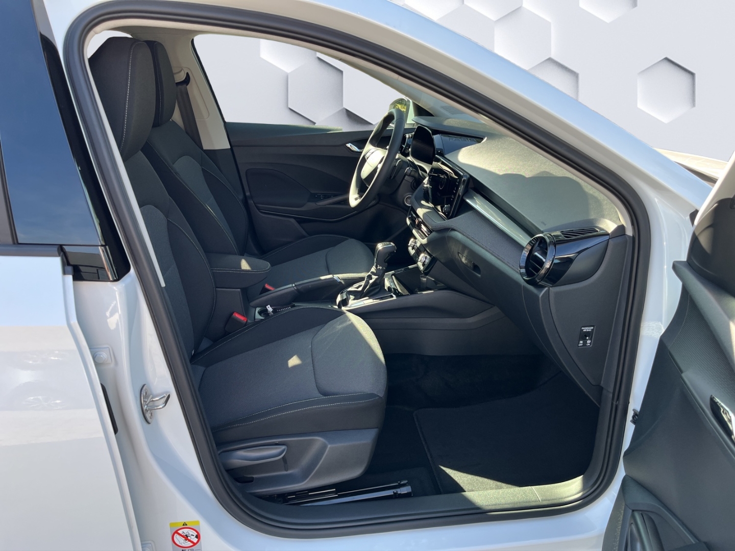 Fabia Selection AHK-abnehmbar Digitales Cockpit LED Sperrdiff. ACC Apple CarPlay Android Auto