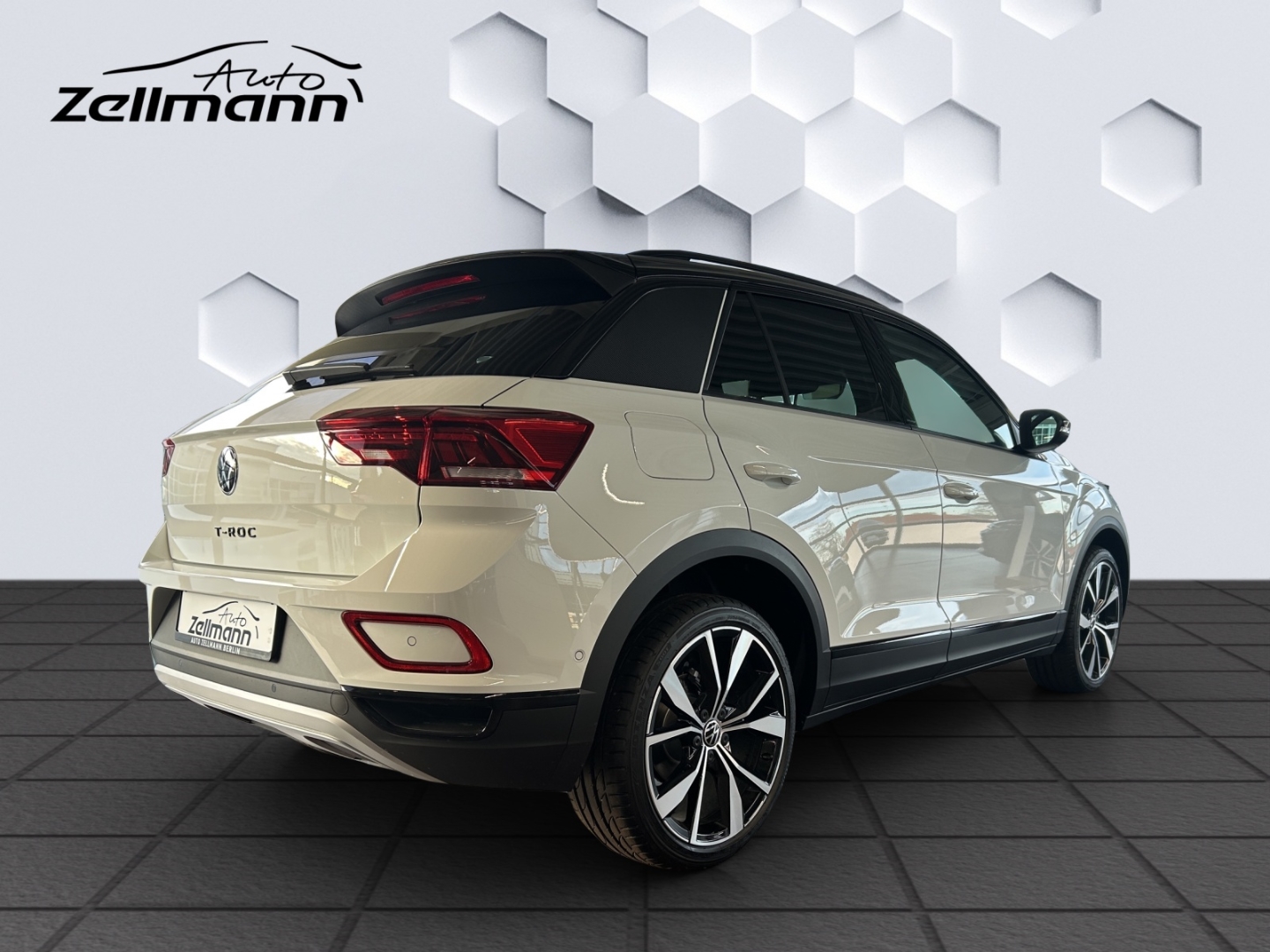 T-Roc Style 2.0l TDI DSG AhK Navi IQ Drive W+S Reifen