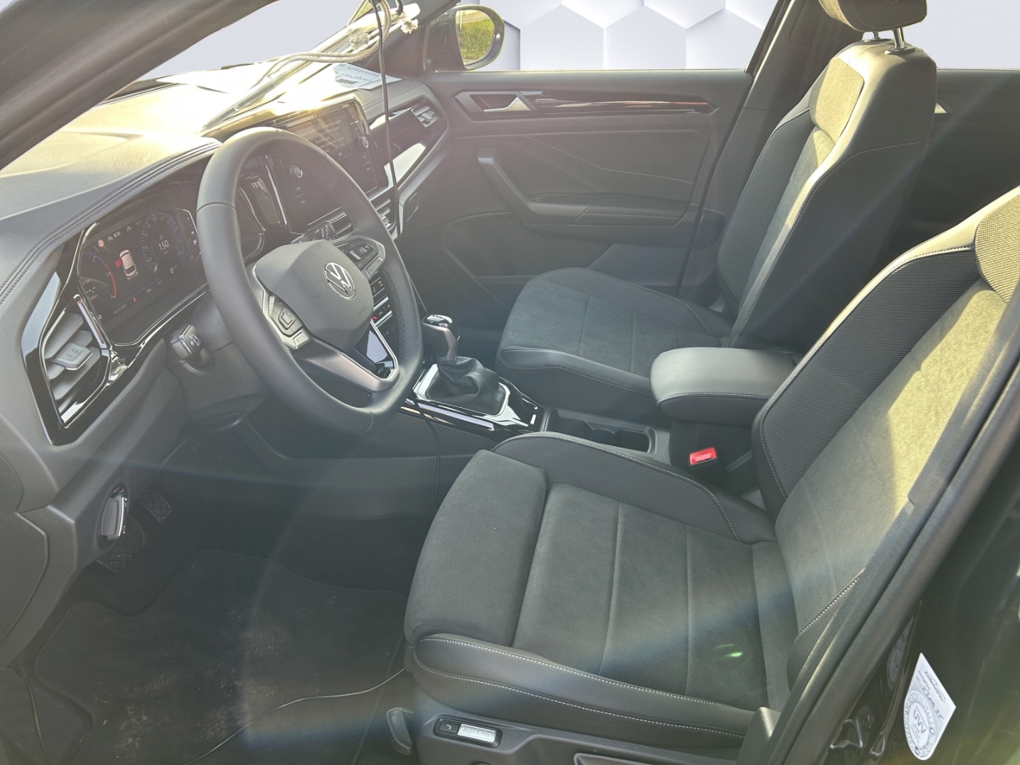 T-Roc Style 2.0l TDI DSG AhK W+S Reifen IQ Drive